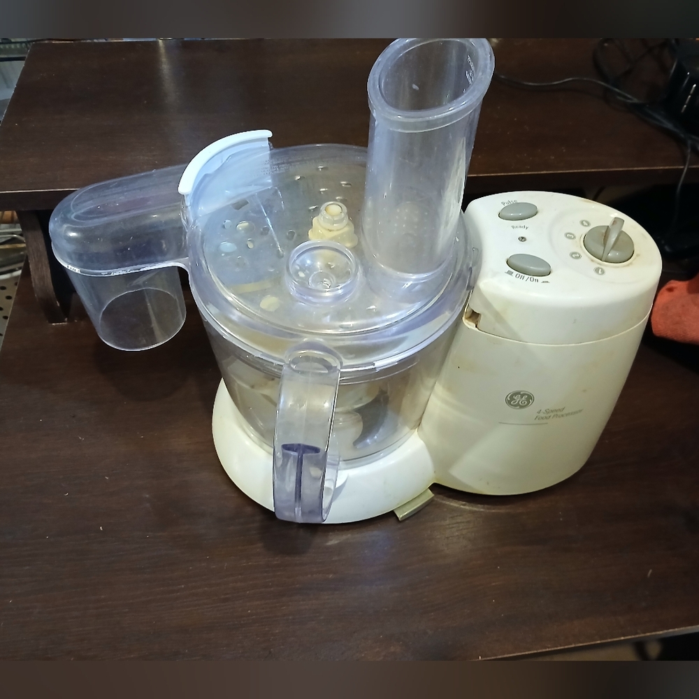 GE 4 Speed Food Processor